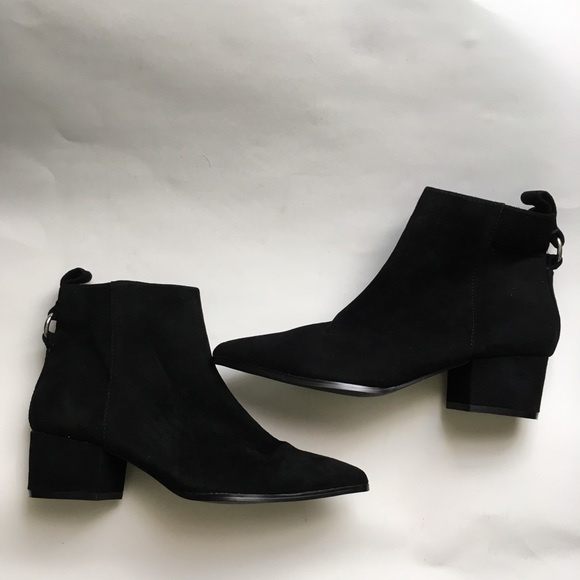 Steve Madden Shoes - Steve Madden